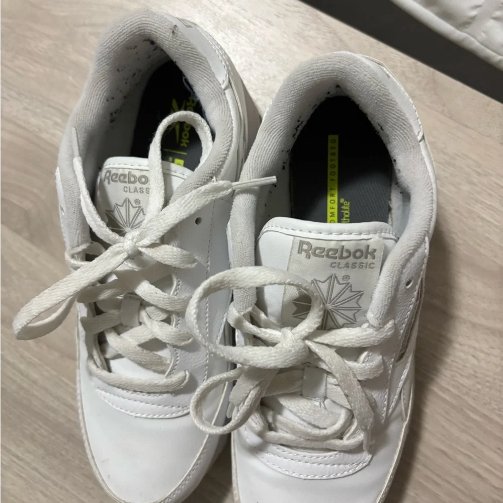 Reebok White Leather Women's Athletic Sneakers